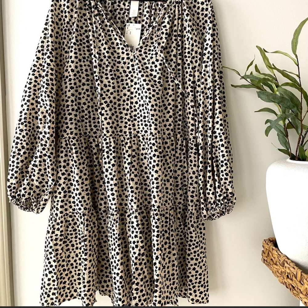 New Printed dress with long sleeve